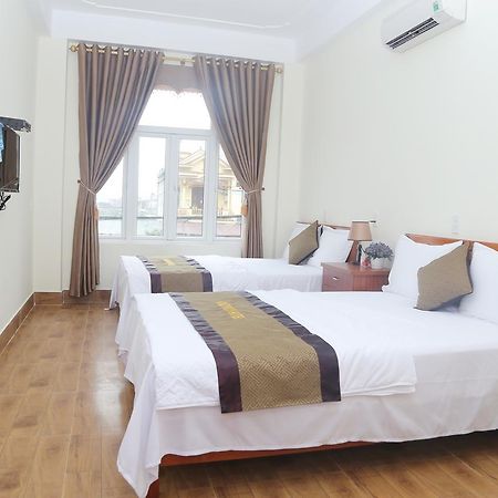 Gold Plus Hotel Phong Nha Zewnętrze zdjęcie